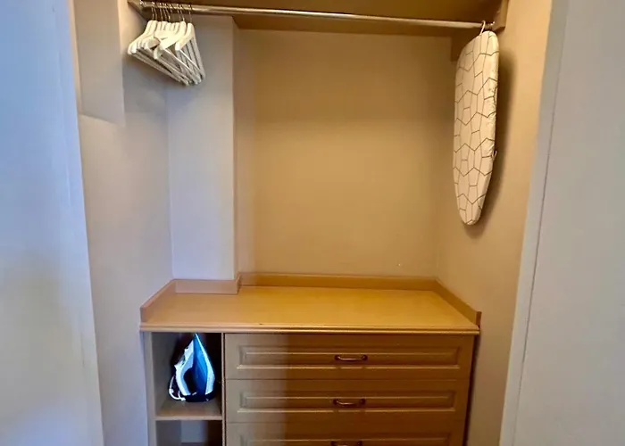 Apartament Vibrant L Stylish 2bd In Center *