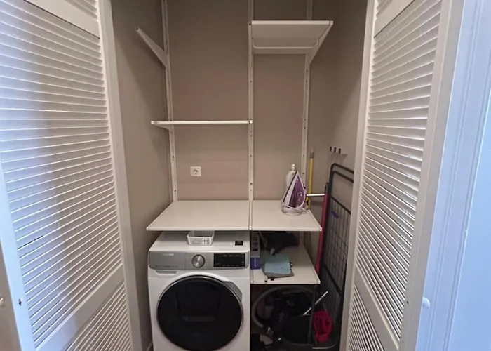 Apartament Vibrant L Stylish 2bd In Center